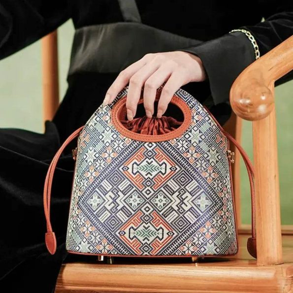 Tote bag - Image 3